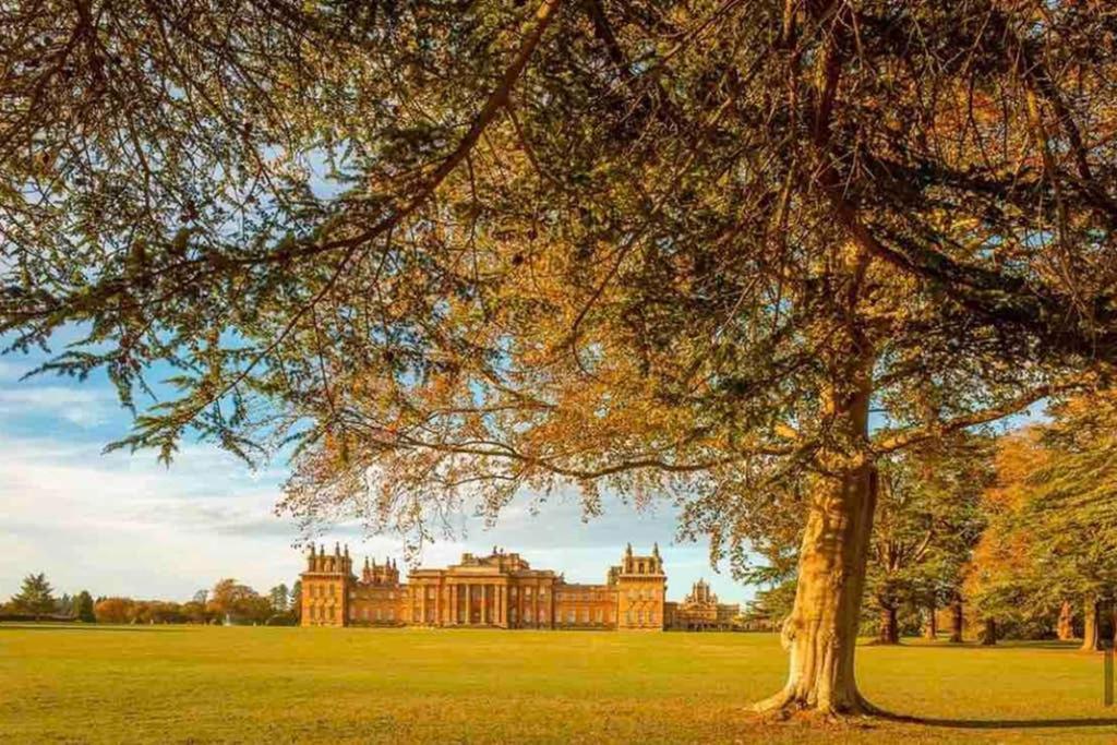 Oxfordshire Living - The Churchill Apartment - Woodstock Buitenkant foto